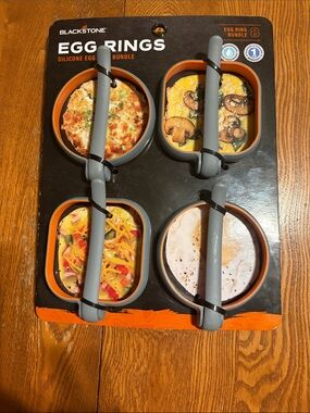 Blackstone Gray Silicone Egg Ring Set with Orange Accents - 8 pack
